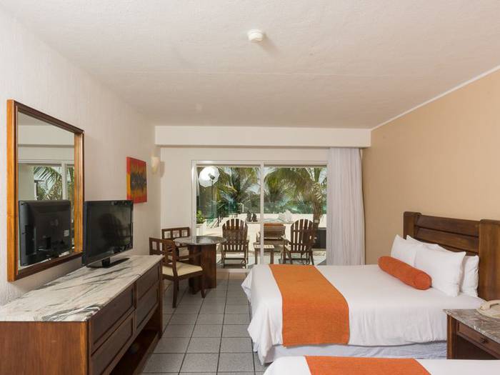 Standard room with sea views flamingo cancun resort hotel Standard room with sea views flamingo cancun resort hotel