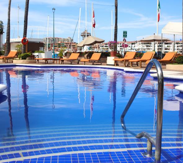 Pool Flamingo Vallarta Hotel & Marina Puerto Vallarta