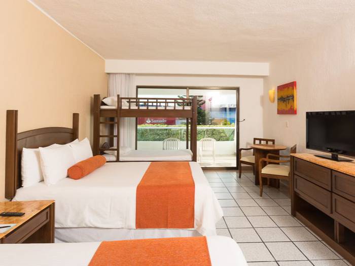 Family room flamingo cancun resort hotel Family room flamingo cancun resort hotel
