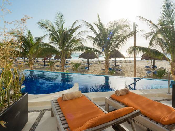 Swim up junior suite flamingo cancun resort hotel Swim up junior suite flamingo cancun resort hotel