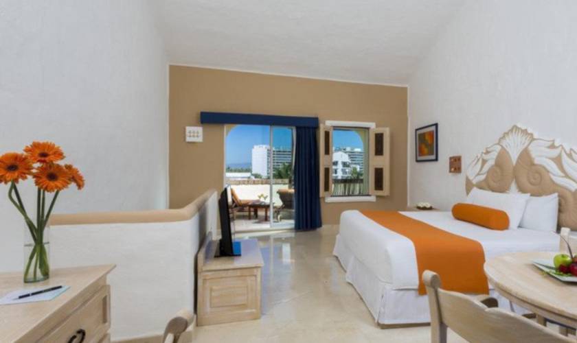 Deluxe king Flamingo Vallarta Hotel & Marina Puerto Vallarta Deluxe king Flamingo Vallarta Hotel & Marina Puerto Vallarta