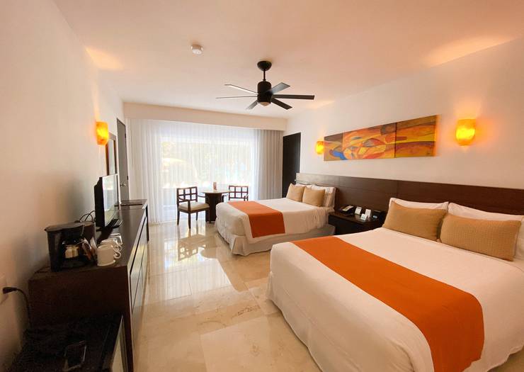 Swim up room Flamingo Cancun Resort Hotel Swim up room Flamingo Cancun Resort Hotel