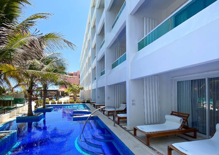 Swim up room Flamingo Cancun Resort Hotel Swim up room Flamingo Cancun Resort Hotel