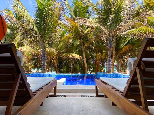 Swim up room Flamingo Cancun Resort Hotel