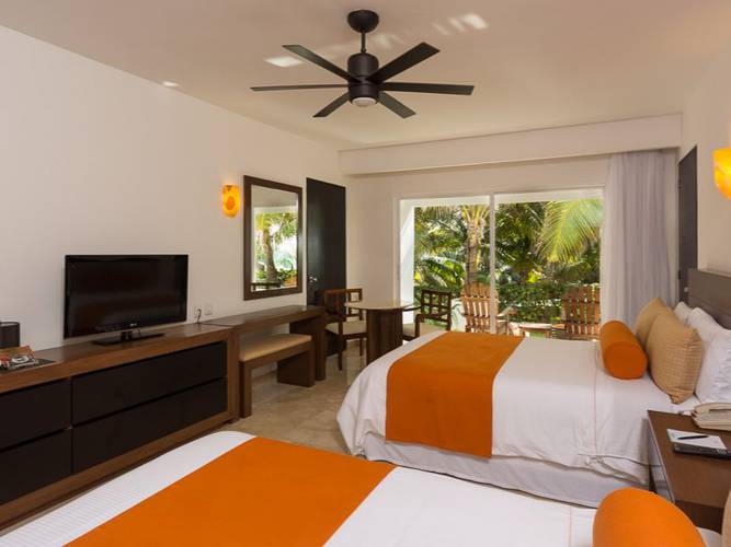 Swim up room flamingo cancun resort hotel Swim up room flamingo cancun resort hotel
