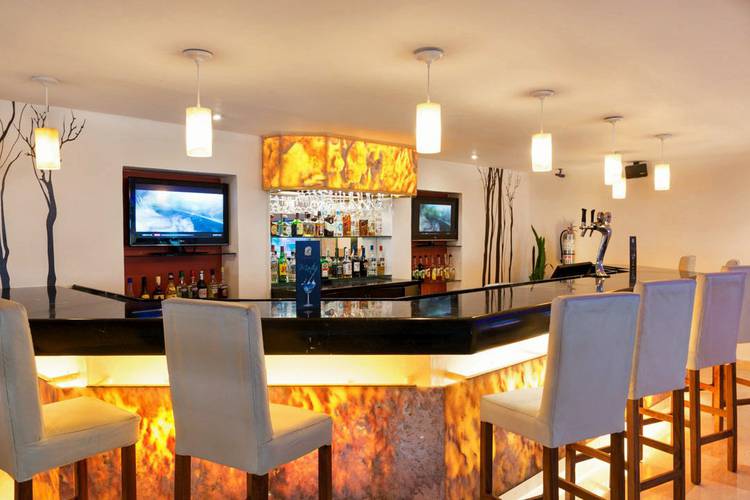 Bar Flamingo Cancun Resort Hotel
