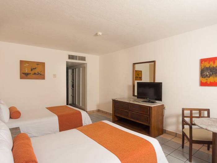 Standard room with sea views flamingo cancun resort hotel Standard room with sea views flamingo cancun resort hotel