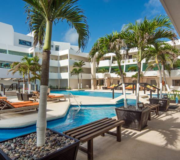 Albercas Hotel Flamingo Cancun Resort Cancún