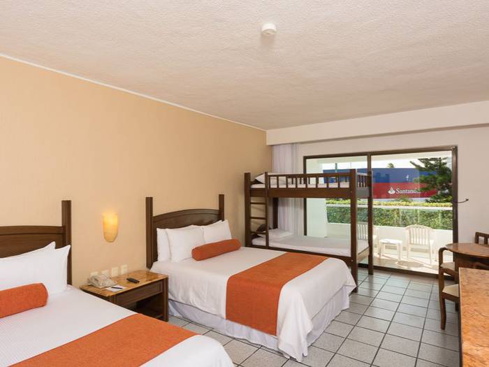 Family room flamingo cancun resort hotel Family room flamingo cancun resort hotel