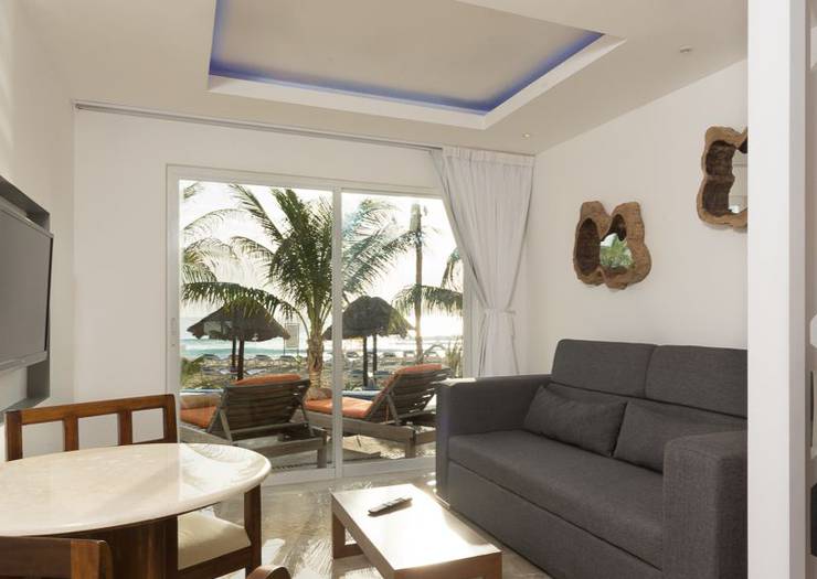 Swim up junior suite Flamingo Cancun Resort Hotel Swim up junior suite Flamingo Cancun Resort Hotel