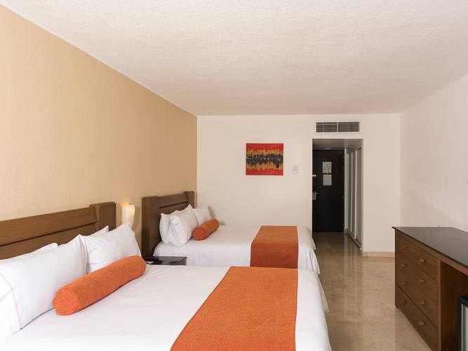 Standard room flamingo cancun resort hotel Standard room flamingo cancun resort hotel