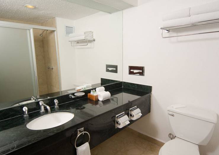 Deluxe room with sea views Flamingo Cancun Resort Hotel Deluxe room with sea views Flamingo Cancun Resort Hotel