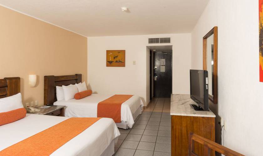Standard room with sea views Flamingo Cancun Resort Hotel Standard room with sea views Flamingo Cancun Resort Hotel